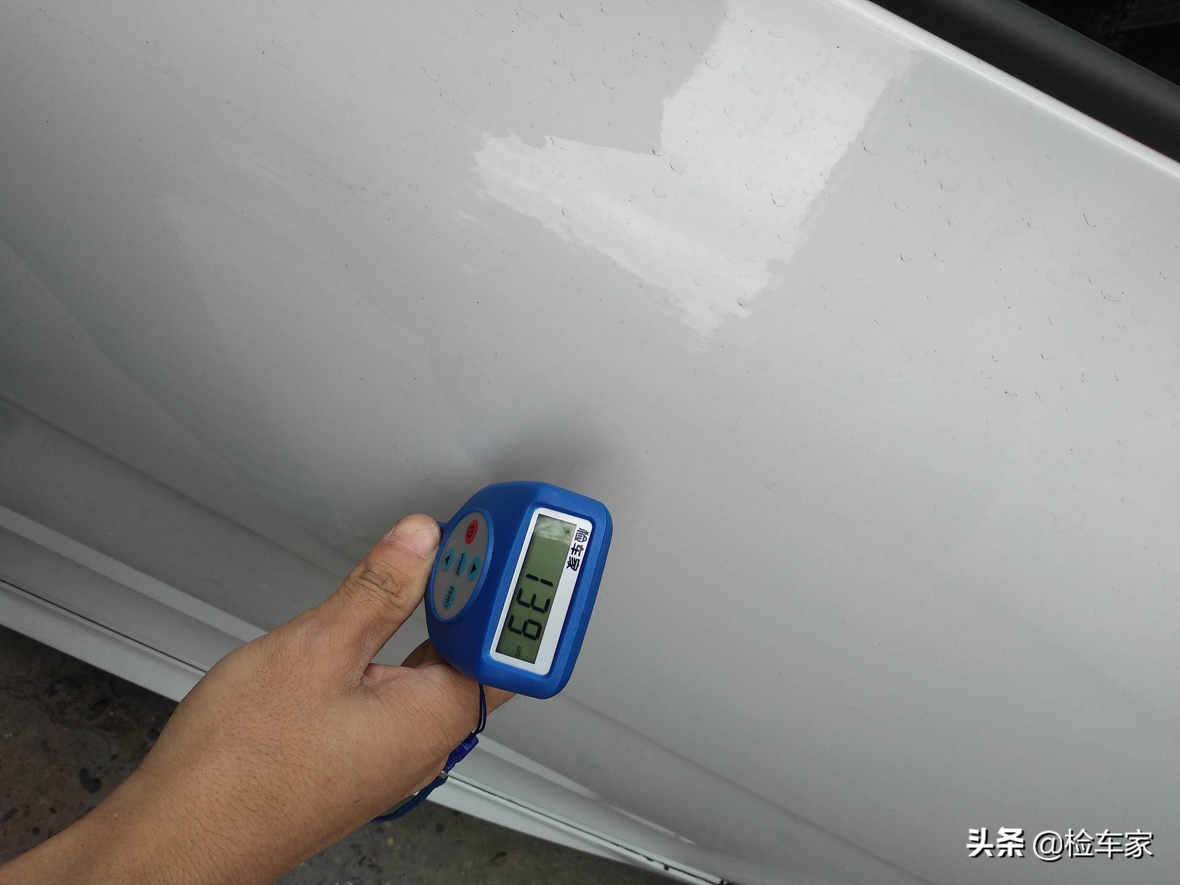 大众西雅特LEON车主的痛！开7年掉价25万，网友：小众车的代价