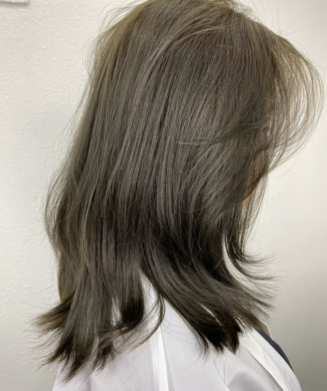 2020流行奶茶冷棕,黄皮太显白