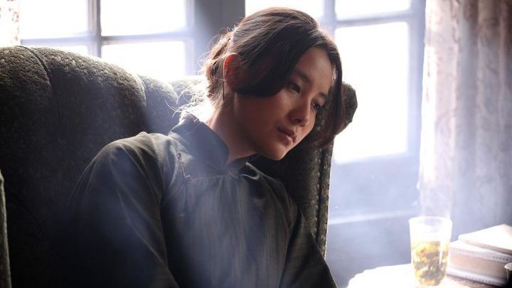 曾打败甄嬛爆冷夺得视后，现两剧霸屏口碑爆棚，这个女演员够劲