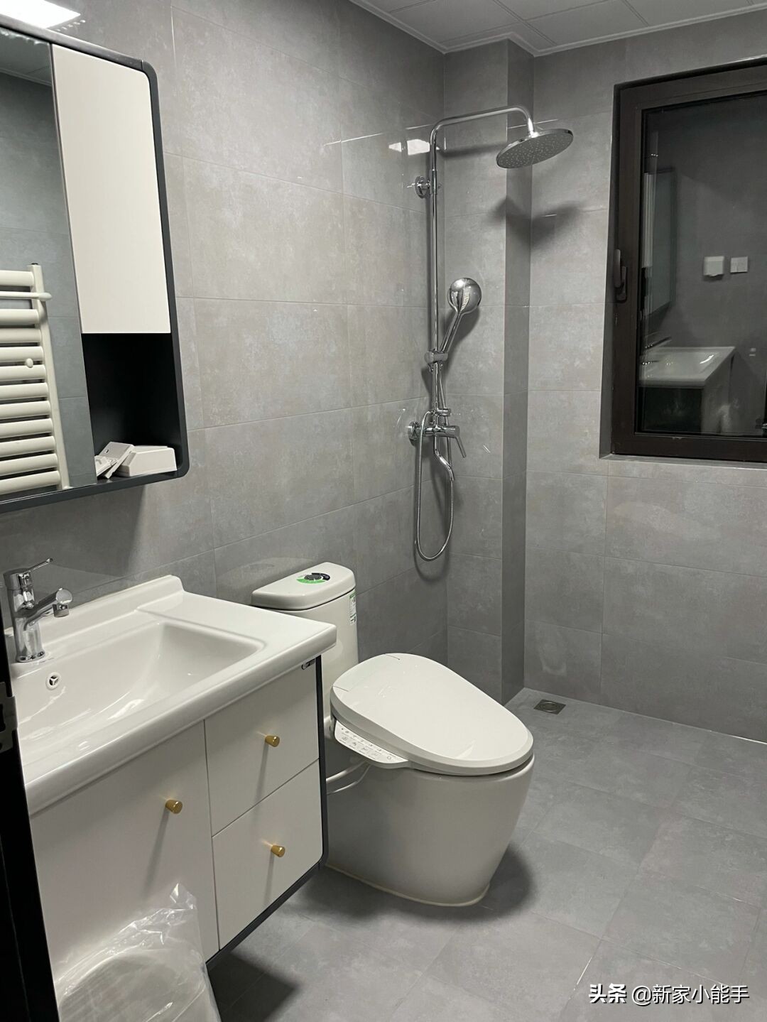 不懂裝潢別亂來，看她家新房，全屋網紅色，還沒家具就很漂亮了