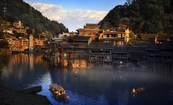 攝影創(chuàng)作光線至上，學(xué)會(huì)觀察運(yùn)用自然光線是拍攝的基礎(chǔ)
