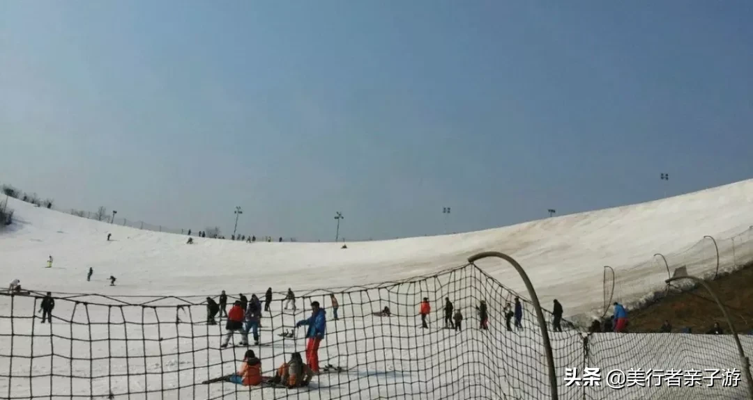 有温泉、有套房、有蜘蛛侠(北京周边这些滑雪场 亲子温泉酒店，大热正当时)