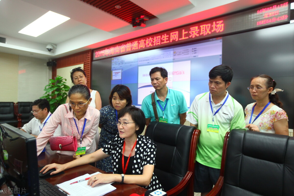 高考录取结果何时出来？这些省份发布最新查询时间，考生：激动