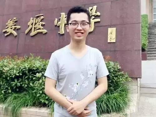 从不上补习班，数理化生奥赛全得奖，清华学霸潘慰慈：秘诀在4点