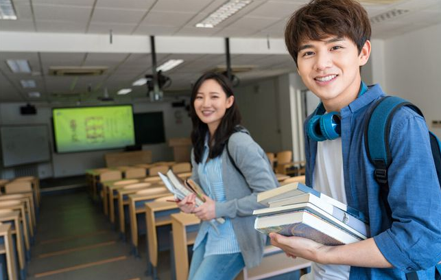 研究生昂贵学费单走红，没“矿”的学子默默走远，这是智商税吗？