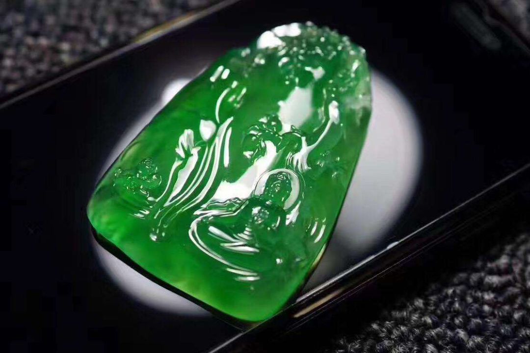 十大翡翠品牌你知多少，翡翠品牌是否值得買