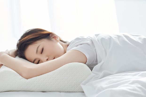 睡姿看性格（图文讲解6种睡姿代表的性格）