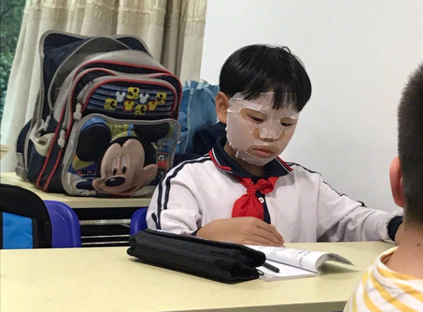 高考作文仅8分（小学生）