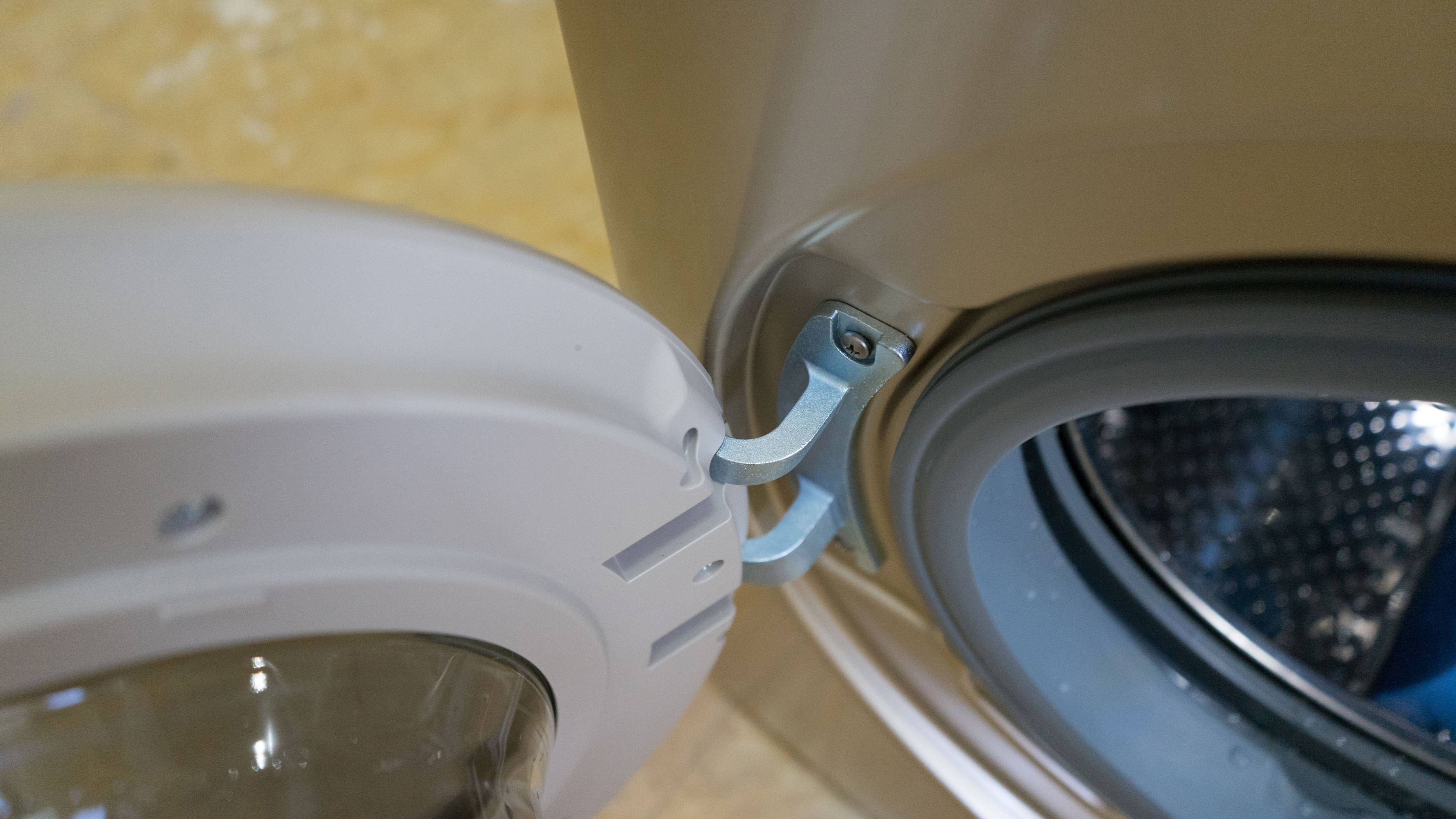 自动洗衣黑科技，小天鹅全自动滚筒洗烘一体洗衣机