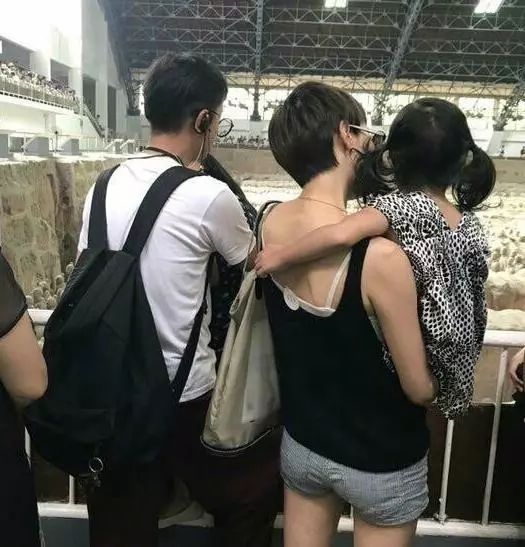 且行且珍惜5年，文章和马伊琍宣布离婚前的12时辰，发生了什么？