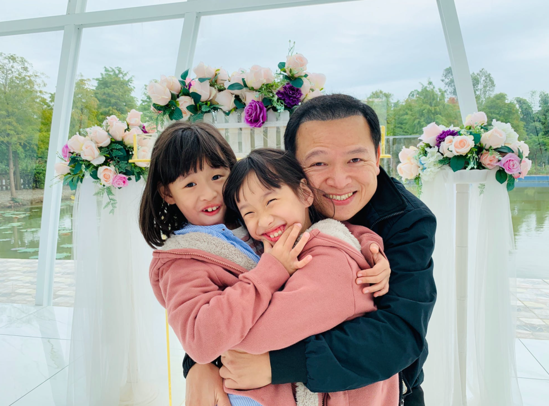 老公不带娃很苦恼，但我建议你别再管他了 | 父亲节心语