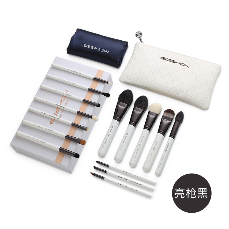 女生喜欢的化妆品礼物（化妆师最想要什么礼物）