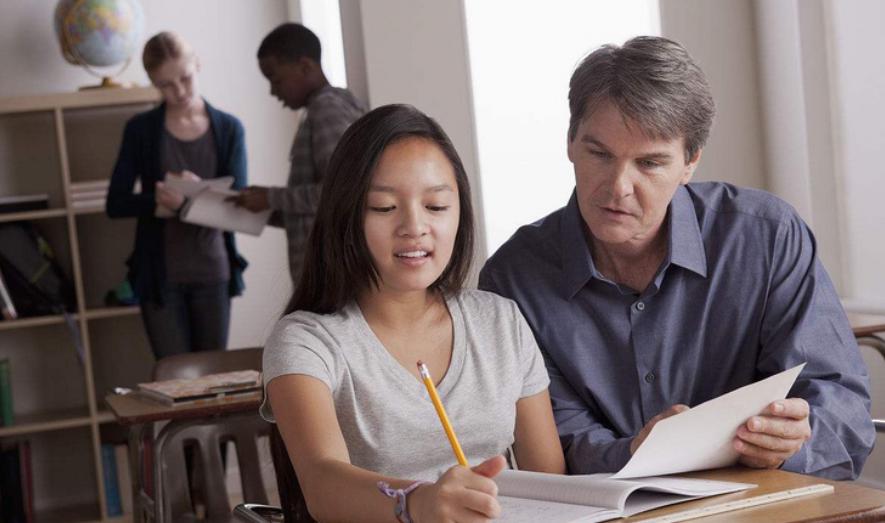 教育学是个什么样的专业？中西方众说纷纭，快来看看到底有何不同