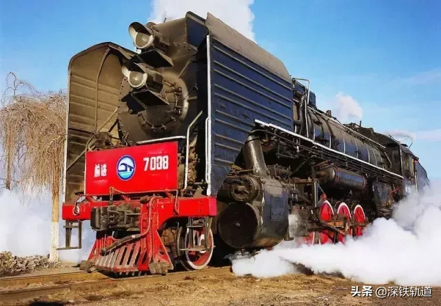 蒸汽机火车头重量图片