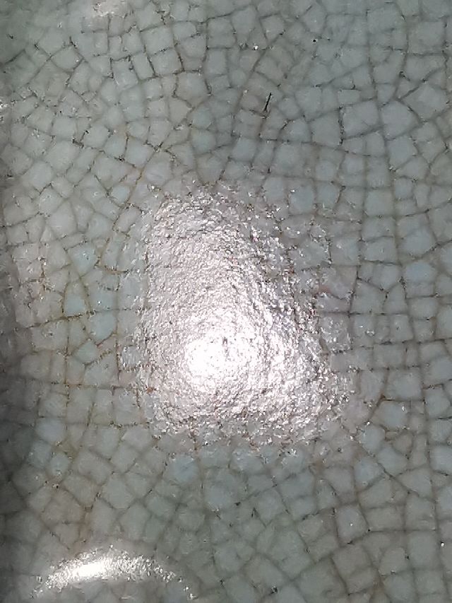 宋龙泉莲辦洗的一般老化特征和老光特征,跟仿品比较