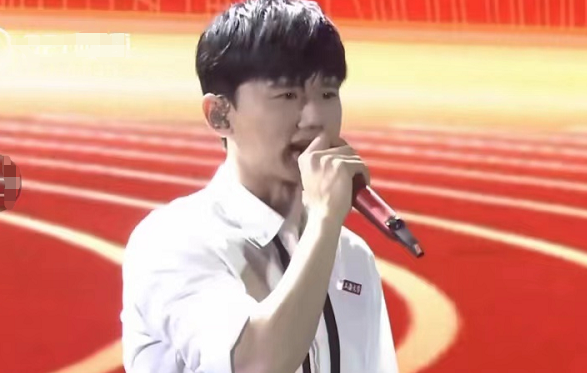 张杰在上海大学任教，网友对他的学历产生质疑，校方给出回应