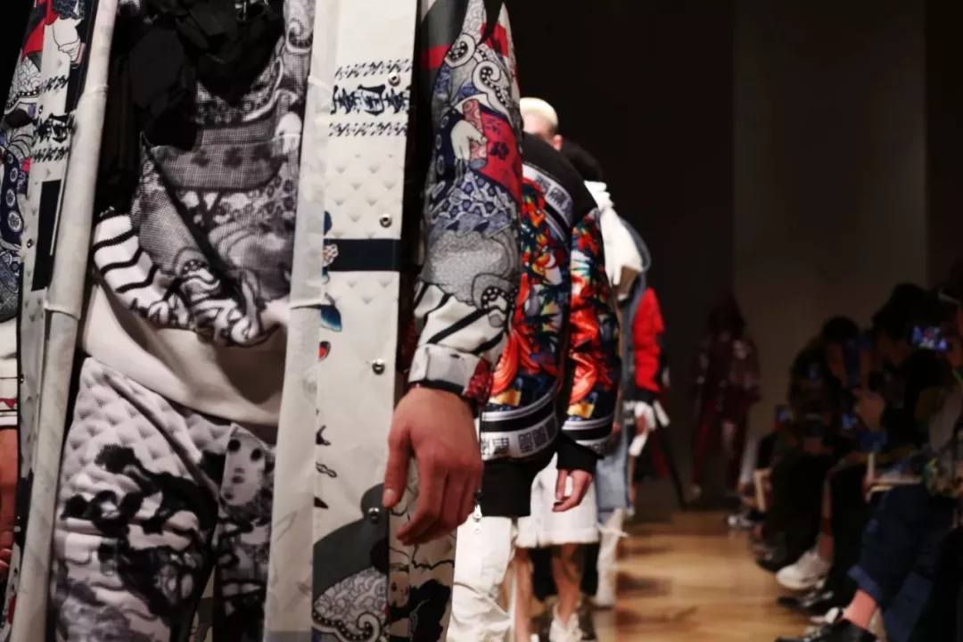米兰国际时装周，多元艺术潮牌马克华菲彰显中国力量