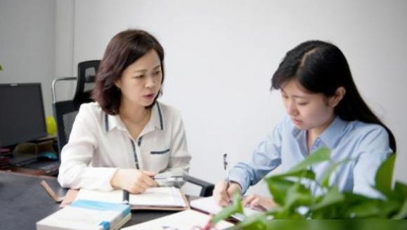 想要在大学入党，决定权在这两个人手里，学生提前了解很有必要