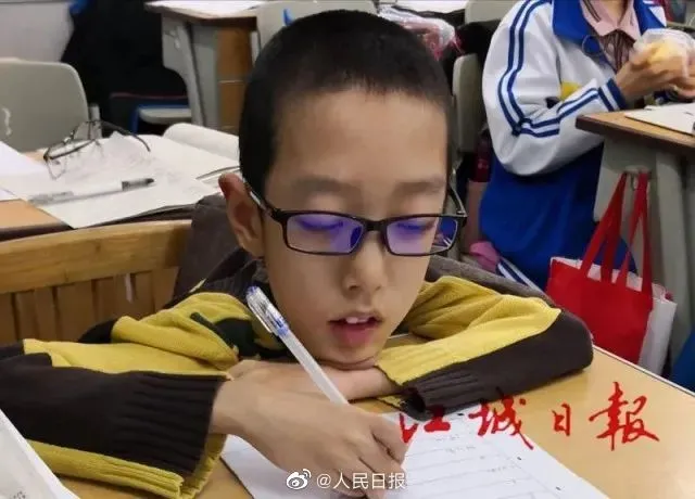 请告诉孩子:读书才是最容易走的那条路