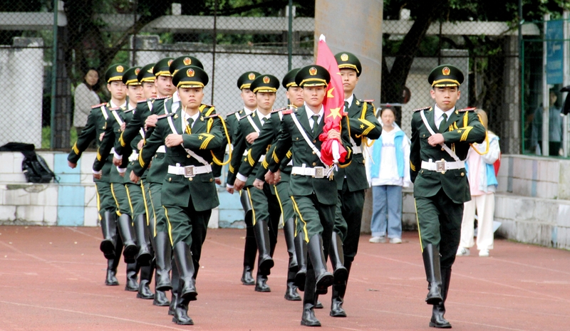 兴义民族师范学院举行2021年新生开学典礼