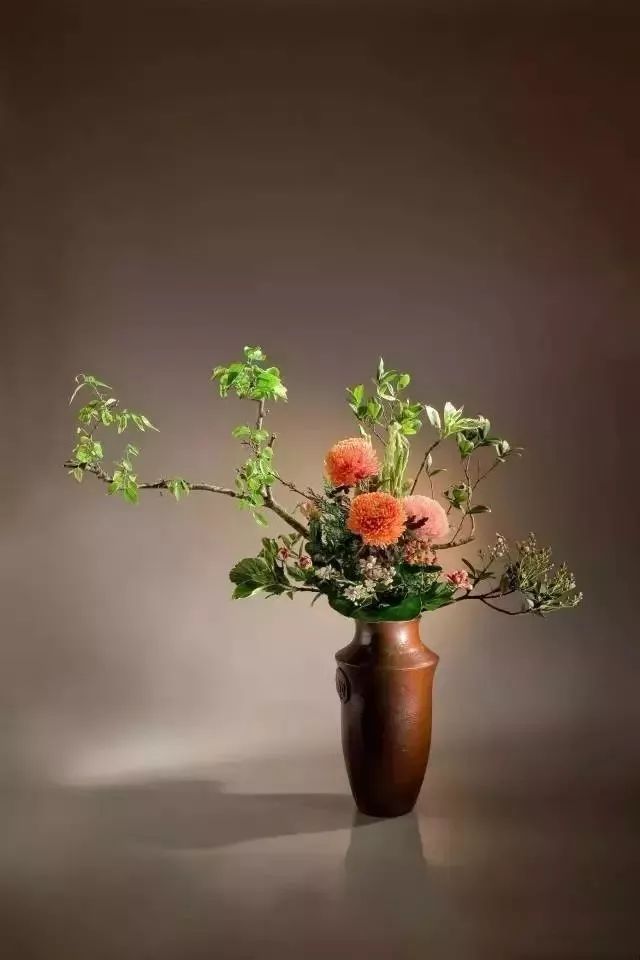 中国传统插花 | 四大类,每一类都又仙又美