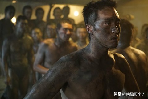 日本历史上地狱般的鬼岛，高楼遍布却无人居住，居民是如何消失的