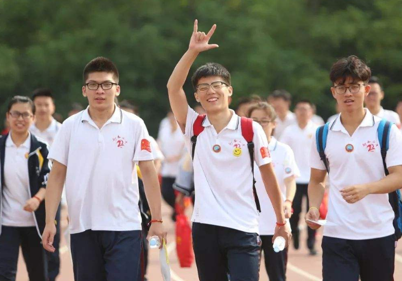 高考后被退档，没有被大学录取，学生们的学籍档案还有用吗