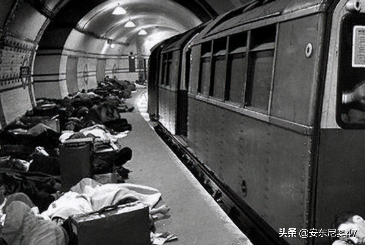世界第一条地铁（世界上第一条地铁，英国伦敦1863年的大都会地铁）