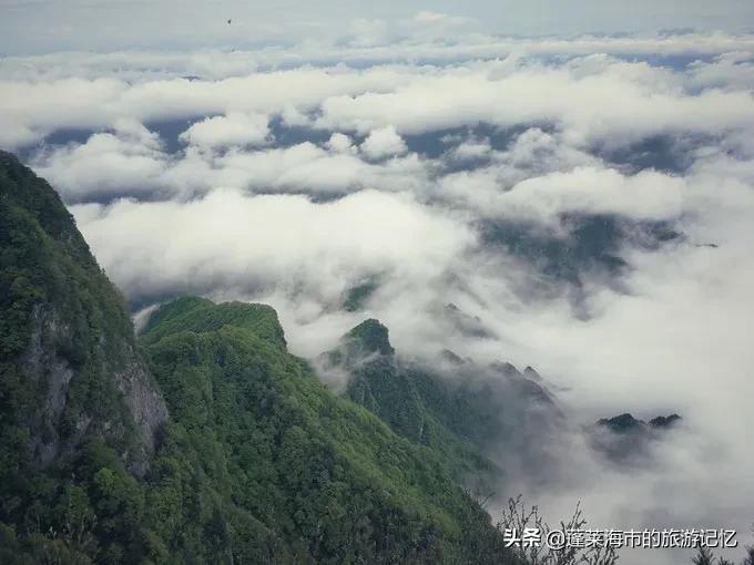 商洛不仅造就了闯王李自成，也孕育了众多山水美景