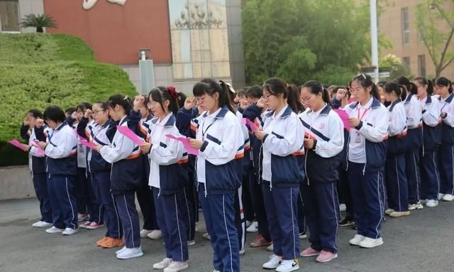 高考结束，一位家长才明白，真正决定“高考成绩”的，是初中三年