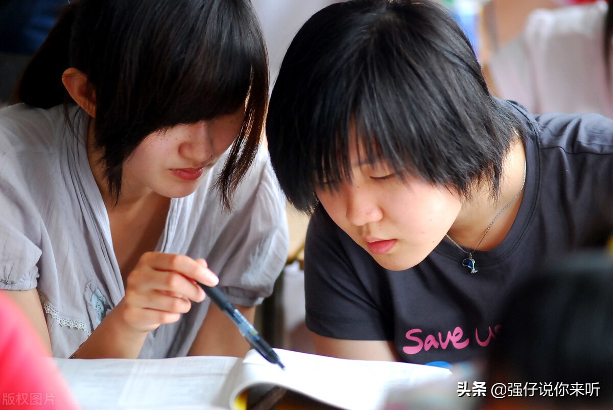 江苏高考录取分数线预测：“苏大强”跌下神坛，本科线涨了一百分