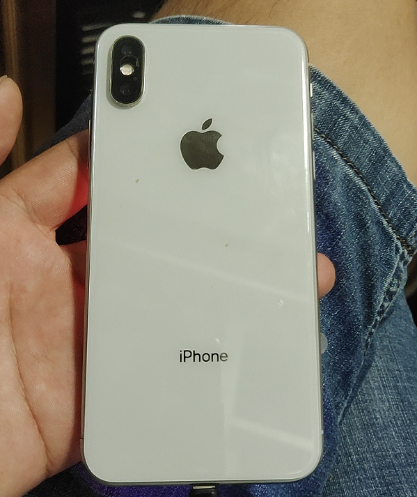 网友超低价888元入手iphonex,验机发现四大问题