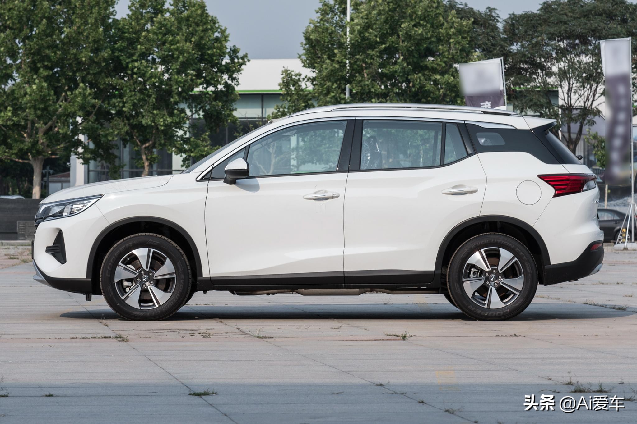 增压自动油耗1.3L，便宜大空间家用SUV，92燃油好养，传祺GS4 PHEV