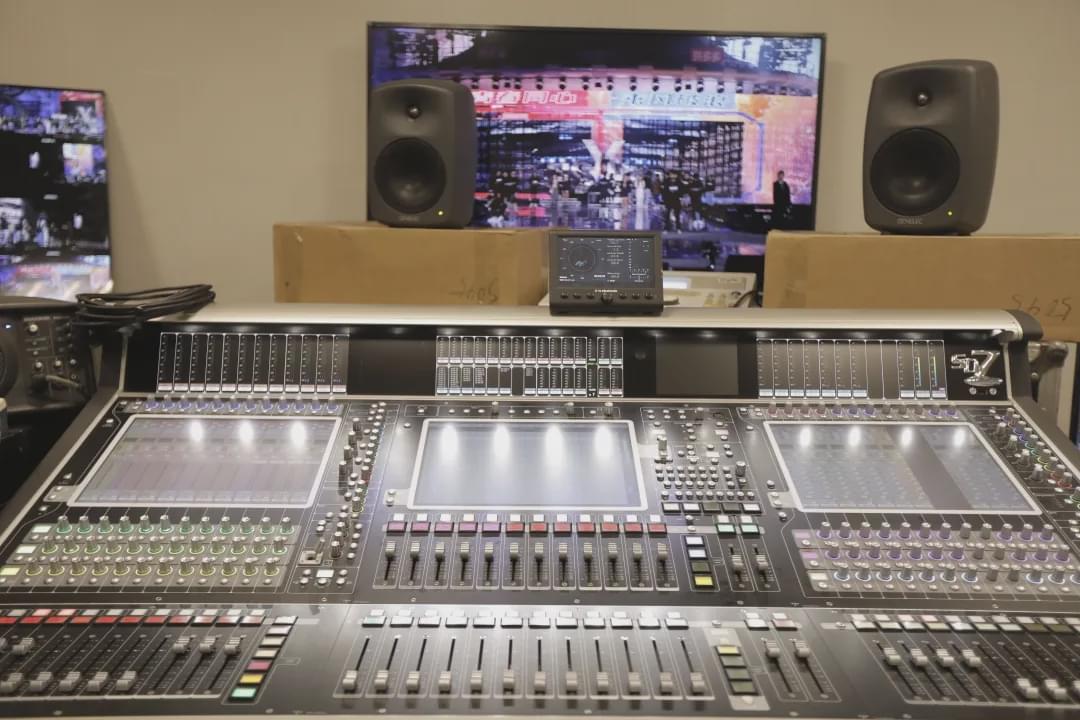 走进湖南卫视2020-2021跨年演唱会“未来之城”幕后