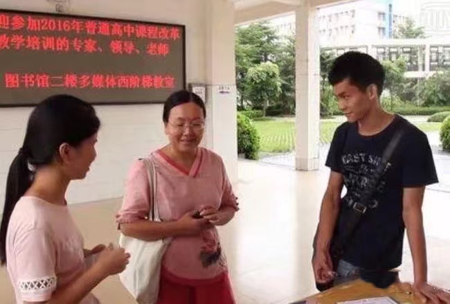 高考钉子户唐尚珺，33岁复读12年：明智的放弃，胜过盲目的执着