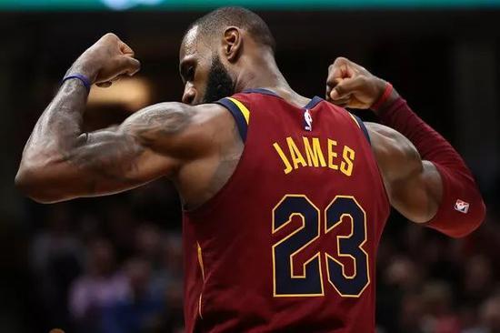 nba近几年有哪些人出名(NBA历史50大巨星：现役9人上榜，字母力压哈登威少排30)