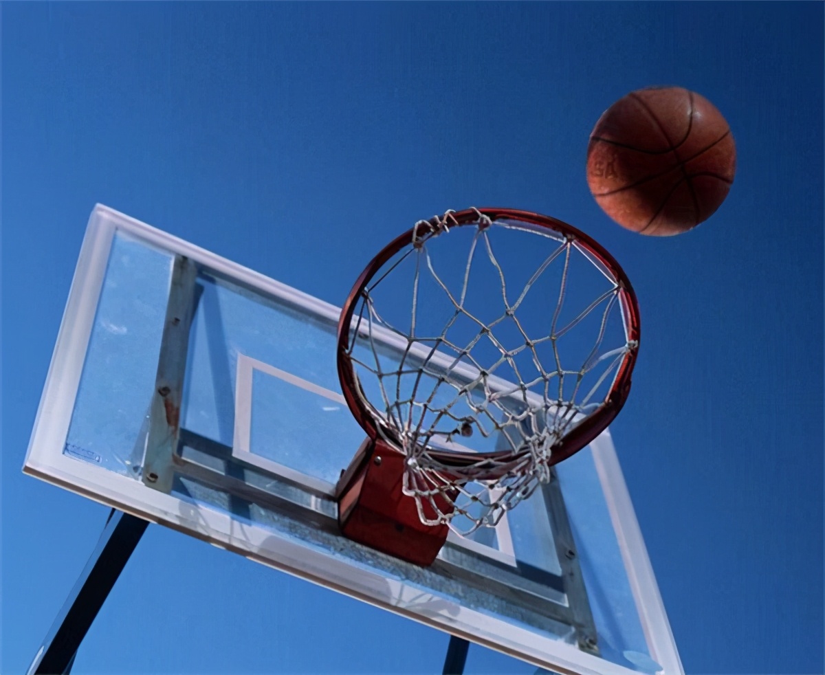 男大学生多高会被认为“矮”?学妹说出心里话，答案有点出人意料