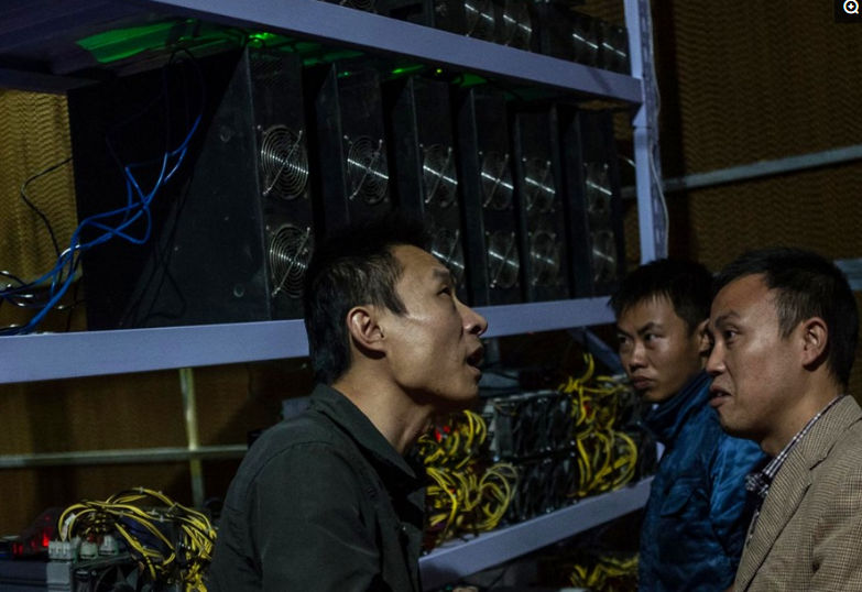 一个大型比特币矿场建立需要六亿资金，矿机24小时运行，日产40枚