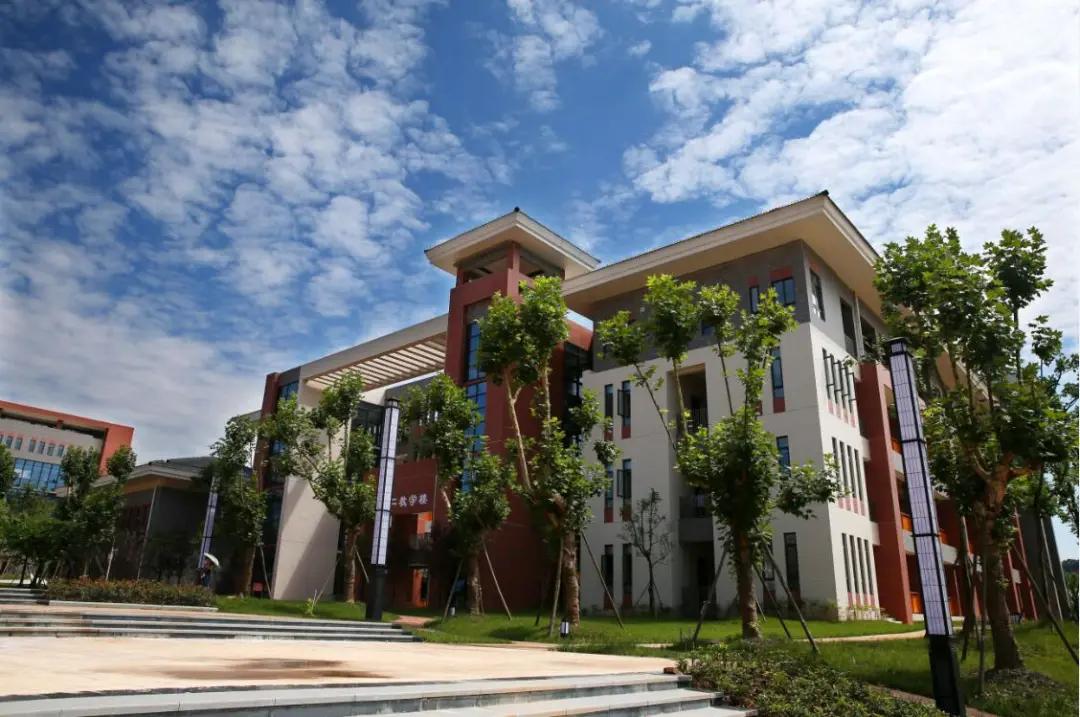 雅安职业技术学院2021年单招计划、考试要点、往年分数线