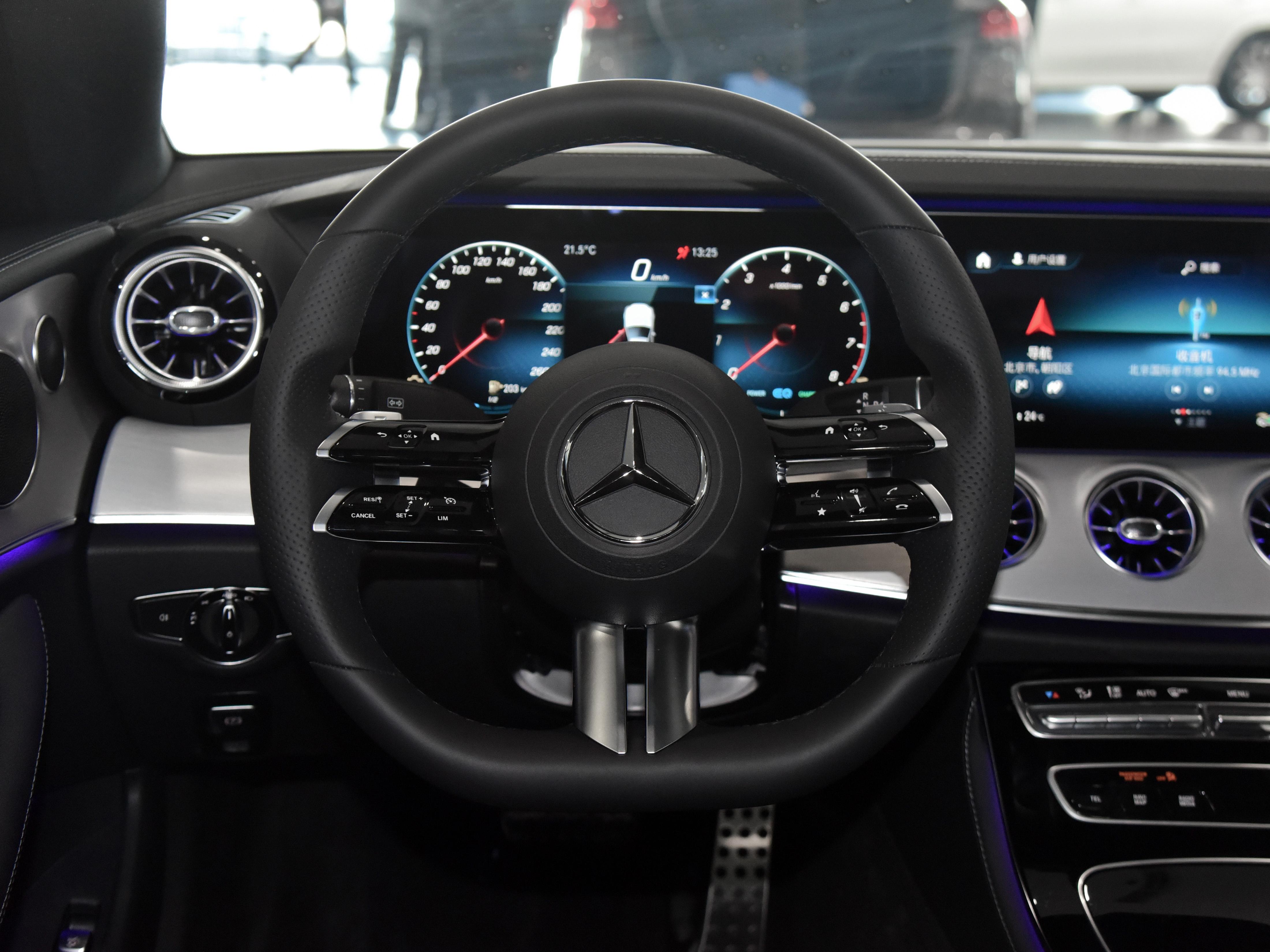 奔驰e260图片(双门轿跑) - 赤虎壹号