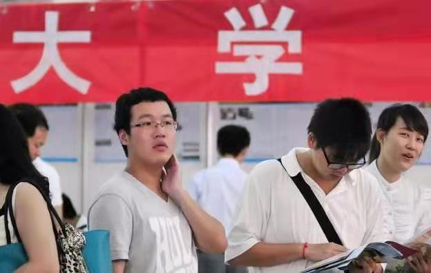 警惕！湖南三所大学“害人不浅”被官媒曝光，家长考生需要注意