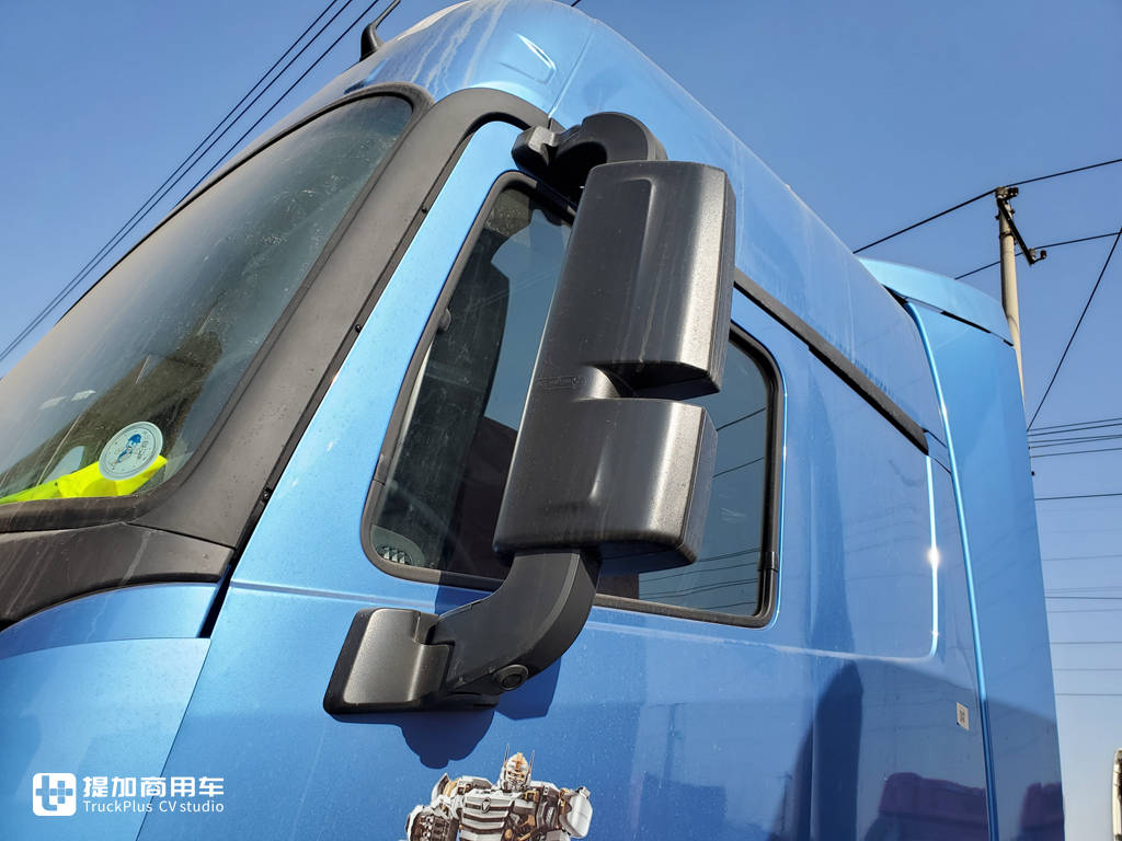 售价不到28万，欧曼GTL推出质享版牵引车，到底都有啥配置？