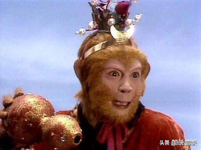 关于西游记中金角银角的故事简短