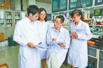 施一公为何放弃清华副校长，创办西湖大学，颜宁说出真相