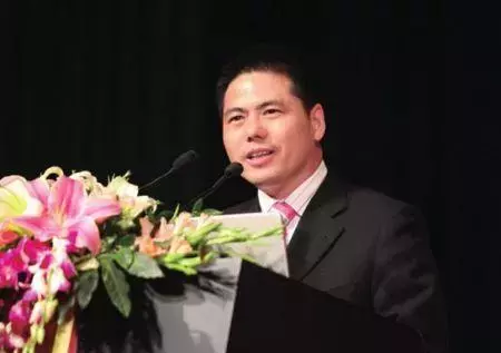 四句话,告诉你大佬们怎么赚到“第一桶金”
