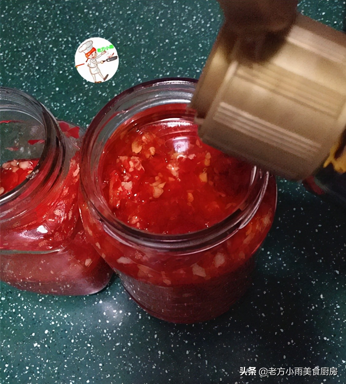 教你腌辣椒新做法，不用剁不用剪，不放白酒香又鲜，很多人不知道