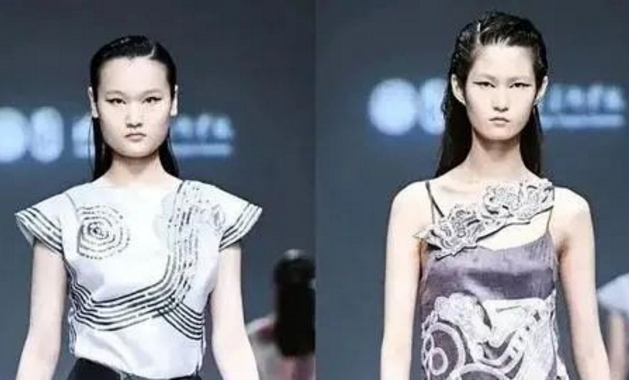 清华美院毕业展惹争议，模特清一色“眯眯眼”，网友评论崇洋媚外