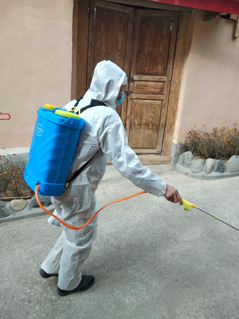 抗击疫情—甘肃能源化工职业学院入党积极分子在行动