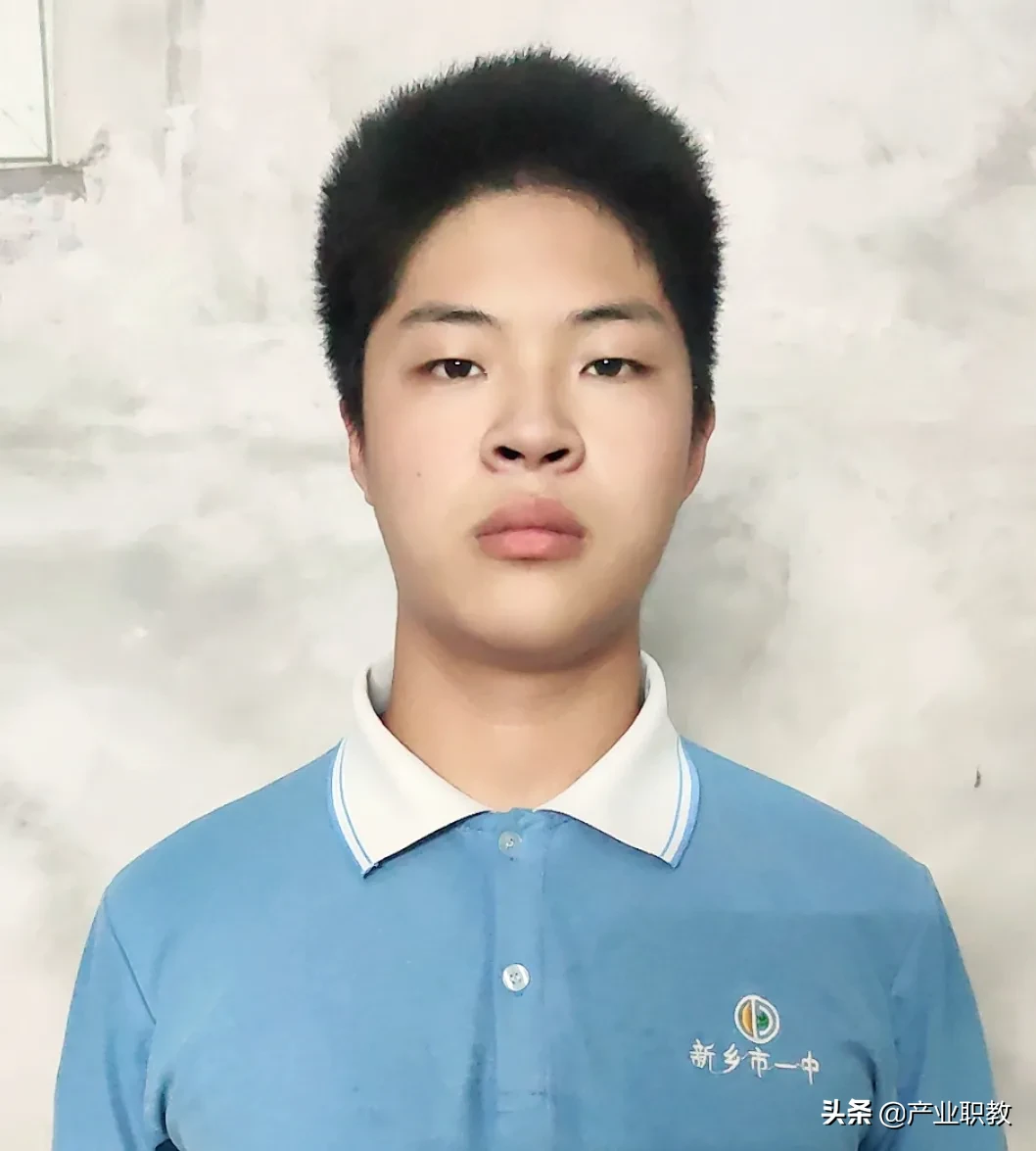 祝贺！河南省新乡一中9名学生被清华、北大等知名高校提前录取