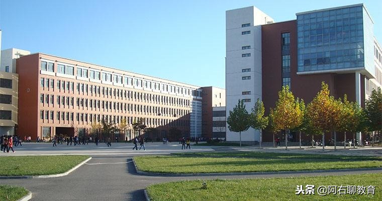 距天安门仅有38公里的大学，以为是北京高校，实际上却不是！